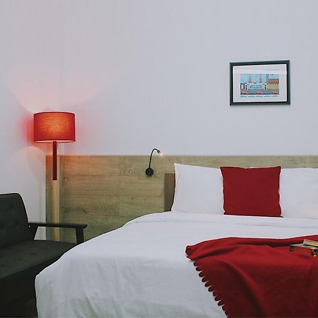 Chill Box Aparthotel Хошимин Екстериор снимка