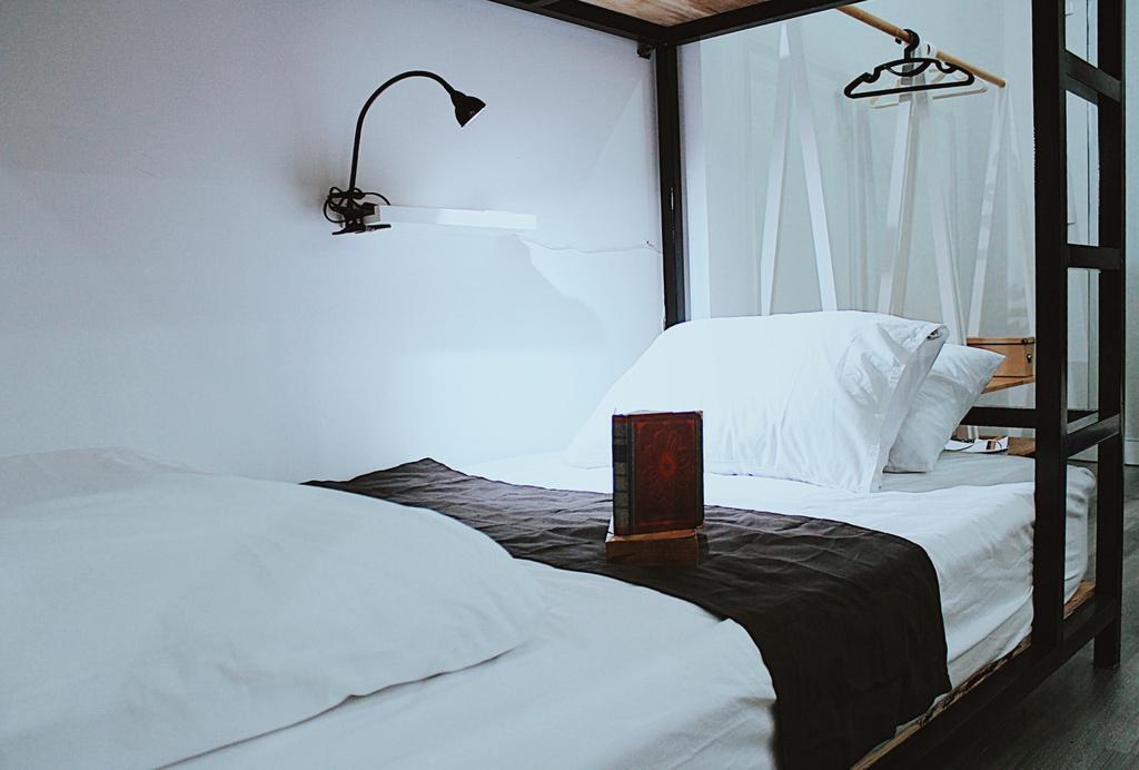 Chill Box Aparthotel Хошимин Екстериор снимка